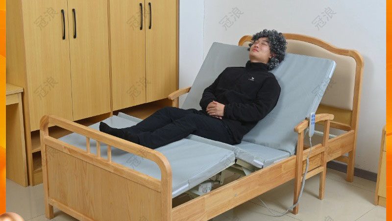 社区养老护理员培训：优势与挑战并存