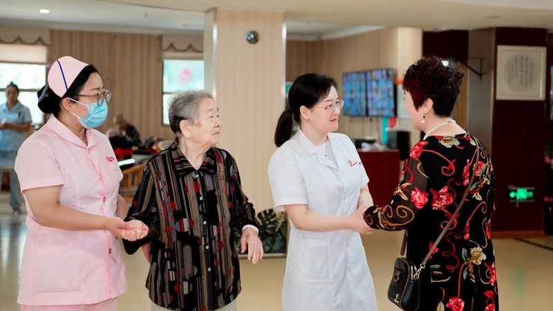 杭州护工服务流程解析：关键环节与注意事项**